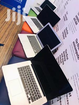 Laptop Apple MacBook Pro 4GB Intel Core i5 HDD 500GB