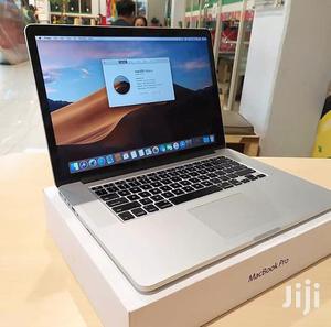 Laptop Apple MacBook Pro 4GB Intel Core i5 HDD 500GB