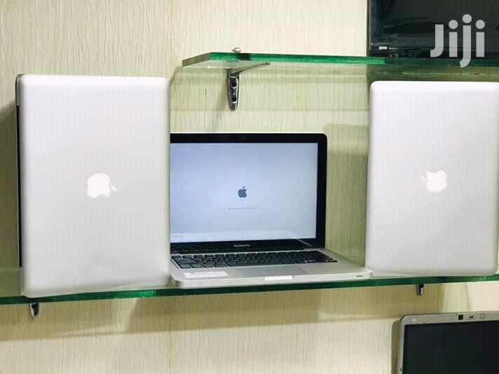 Laptop Apple MacBook Pro 4GB Intel Core i5 HDD 500GB