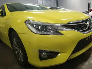 Toyota Mark X 2014 Yellow