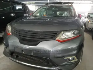 Nissan X-Trail 2015 Silver