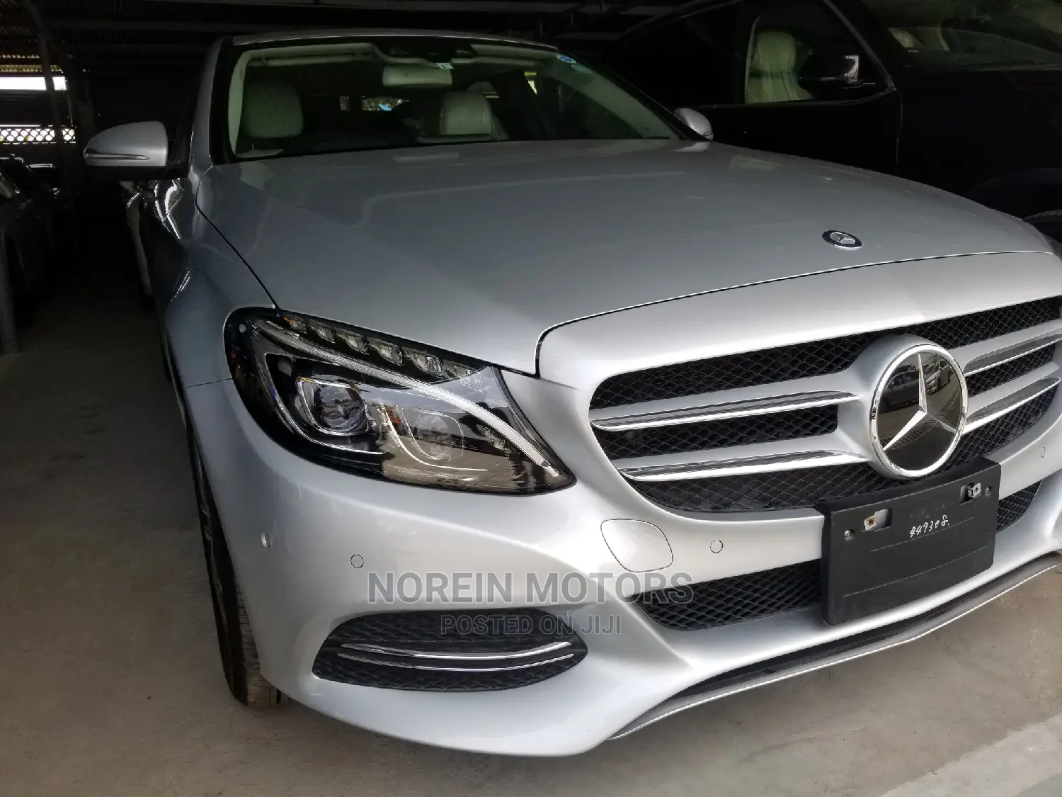 Mercedes-Benz C200 2014 Silver