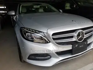 Mercedes-Benz C200 2014 Silver