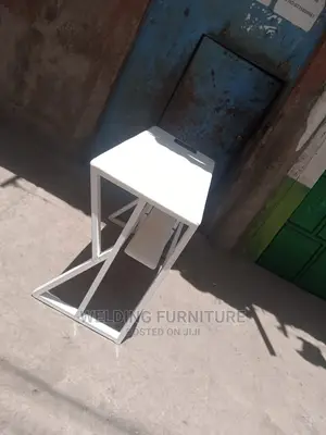 Mable Table