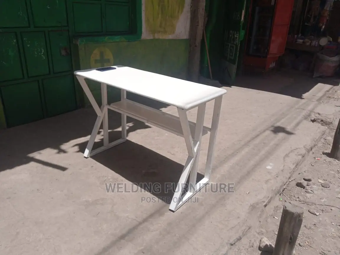 Mable Table