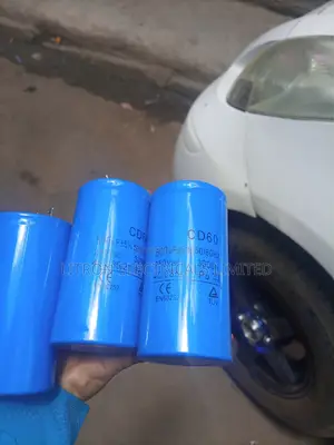 Capacitors 500uf