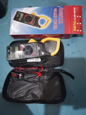 Digital Clamp Meter 266