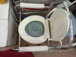 Commode Chair
