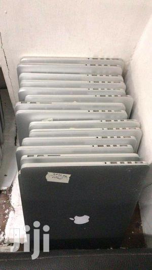 Laptop Apple MacBook Pro 4GB Intel Core i5 HDD 500GB