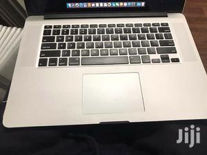 Laptop Apple MacBook Pro 4GB Intel Core i5 HDD 500GB