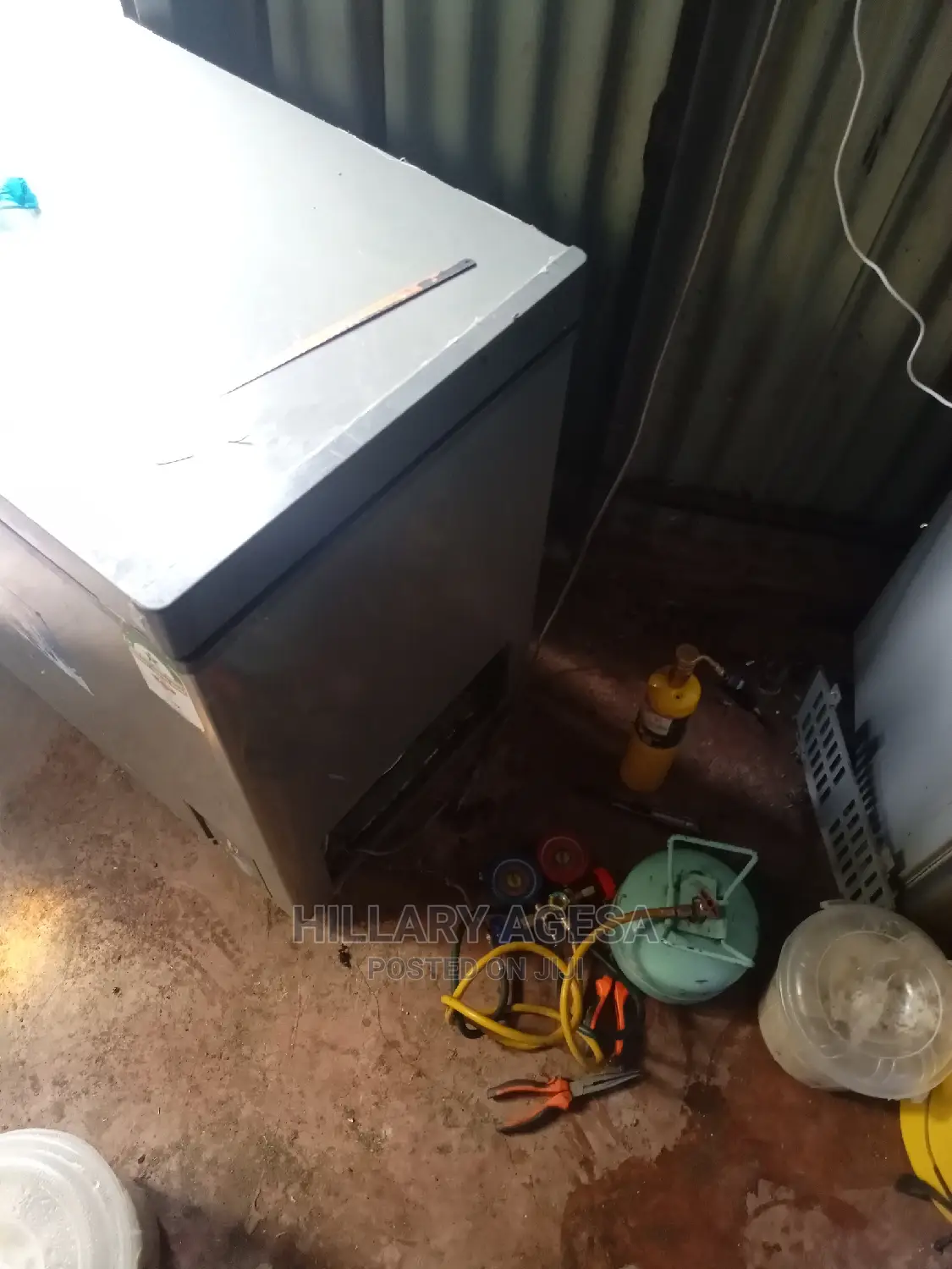 Fridge Repair Service.