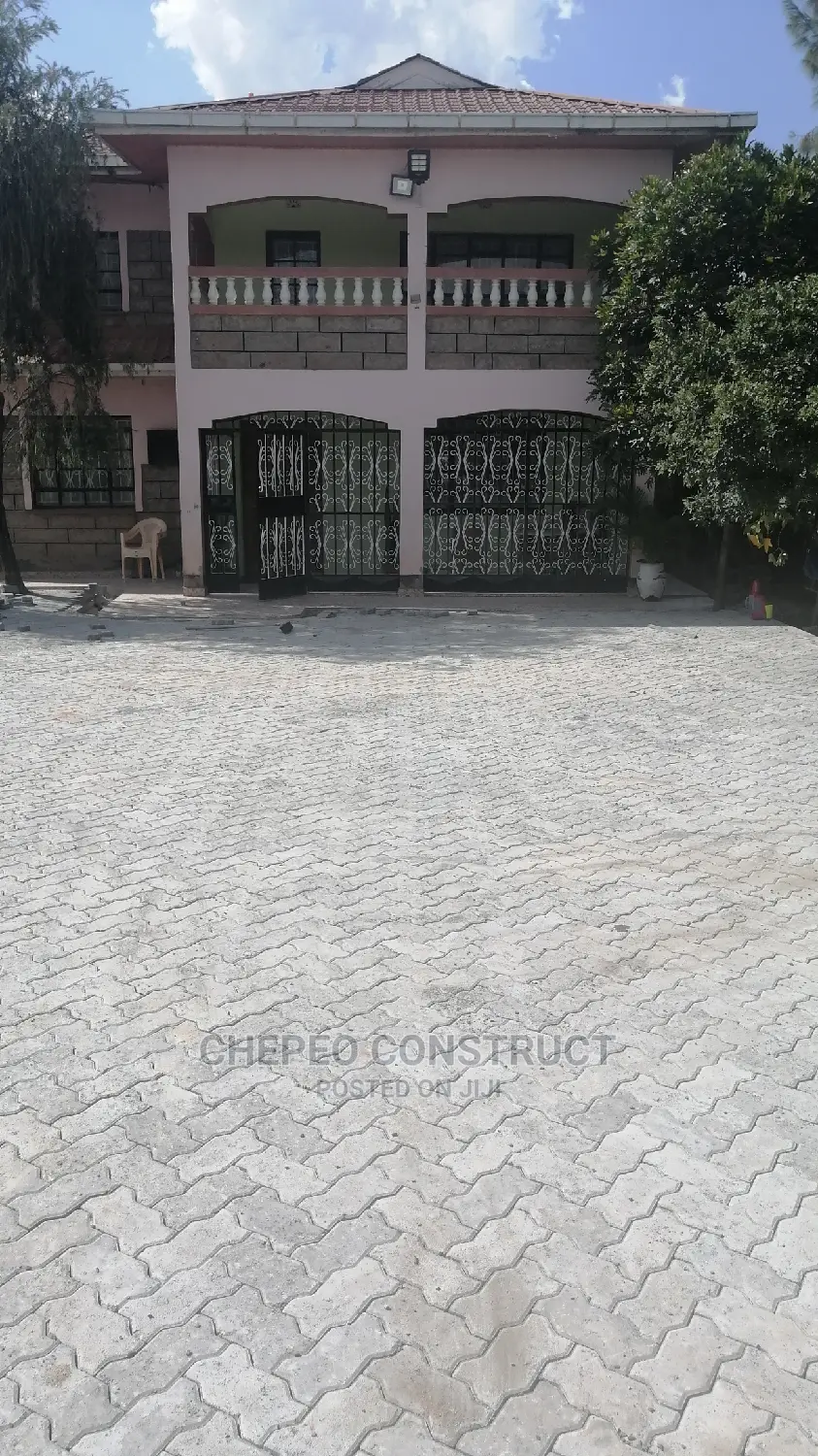 Ordinay Cabro Pavers