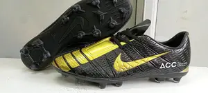 Football Boots/Soccer Cleats