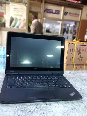 Laptop Lenovo ThinkPad Yoga 4GB Intel Celeron SSD 128GB