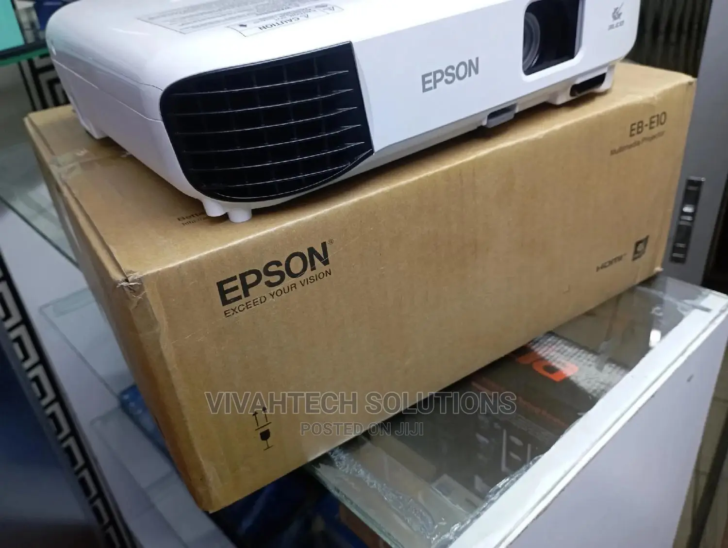 Epson Exceed Your Vision EB-E10 Projector 3600 Lumens