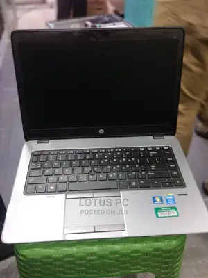 Laptop HP EliteBook 840 4GB Intel Core i7 HDD 500GB