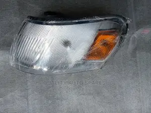 Toyota 100 Corner Light