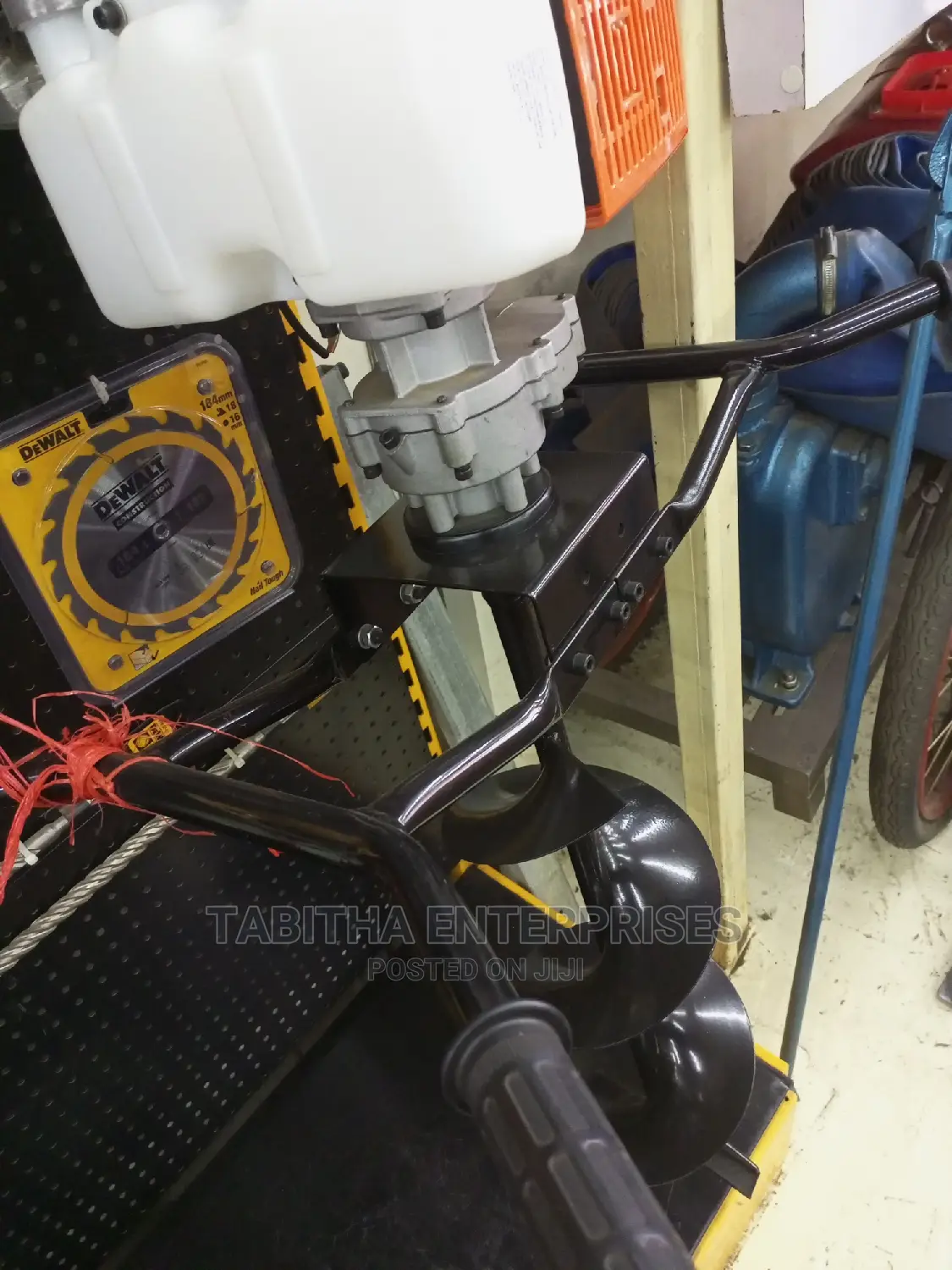 Earth Auger 2.2