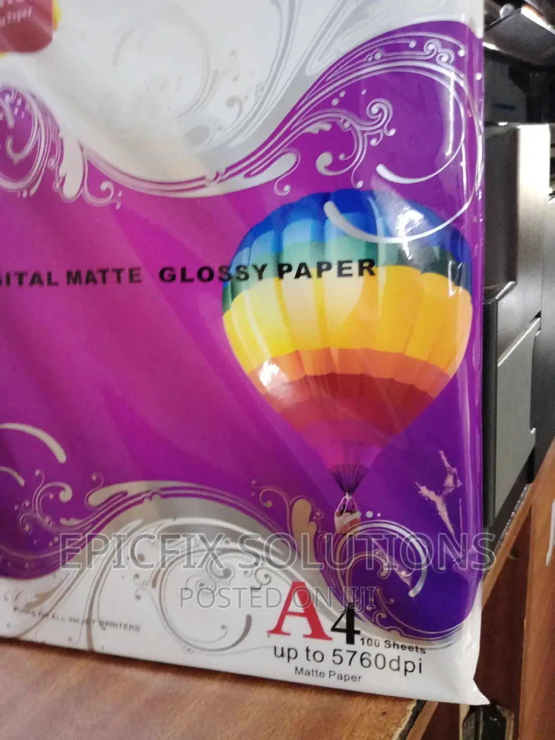 Glossy Paper Single Handed