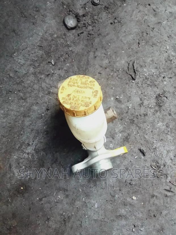 Brake Master Cylinder Nissan B12 - thumbnail 2