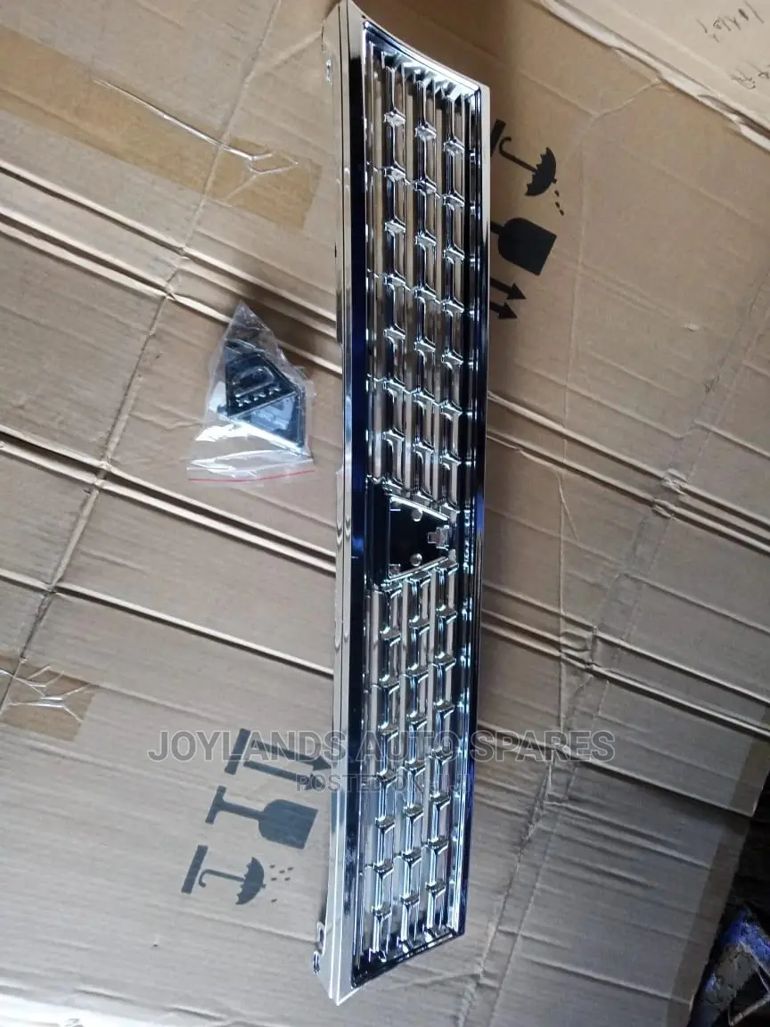 Ae 100 Grille Chrome