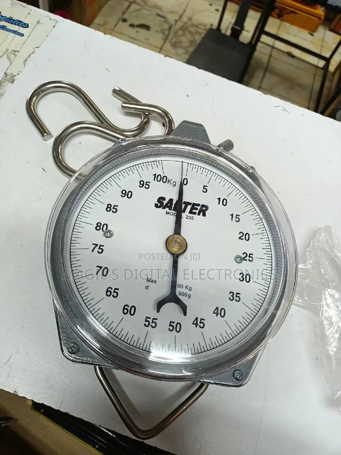 Salter Hinging Scale