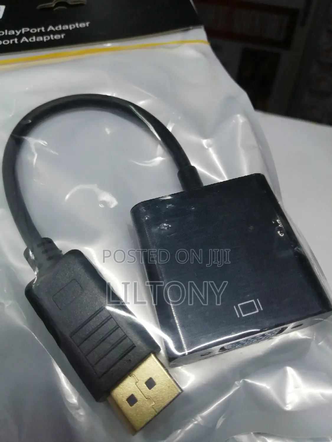 Display Port to Vga Adapter
