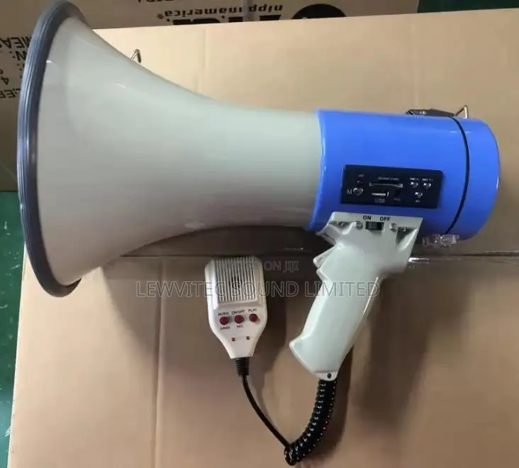 Max Megaphone