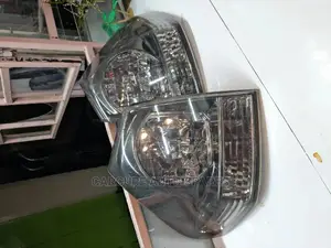 Harrier 240g Tail Lights