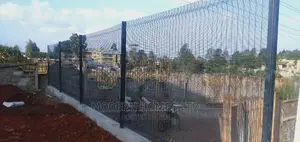 2.4m Height Modern Mesh Fence
