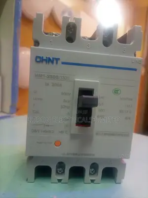 200A McCb 3pole