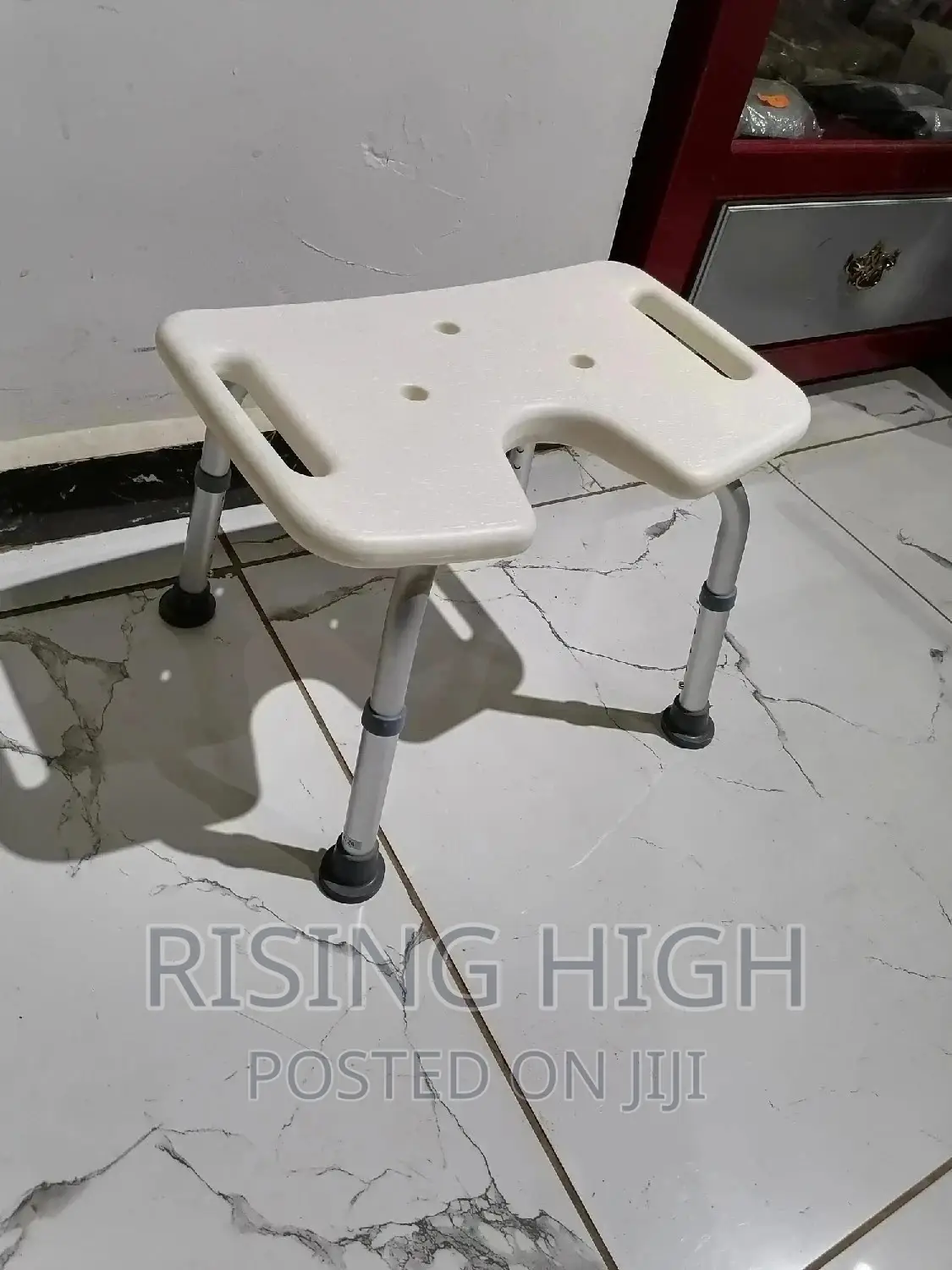 Good Quality Adjustable Shower Stools