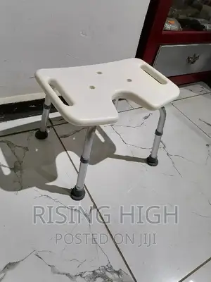 Good Quality Adjustable Shower Stools
