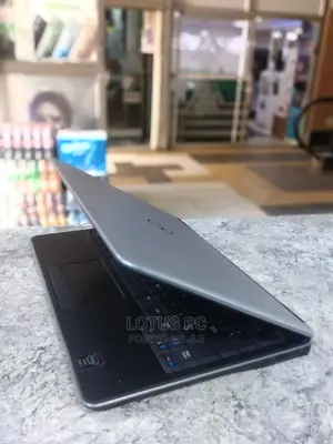 Laptop Dell Latitude 12 8GB Intel Core I5 SSD 128GB