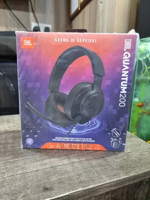 Jbl Quantum 200