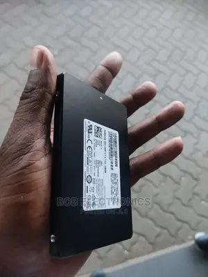Ssd 128gb 2.5 on Offer