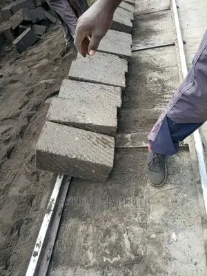 Khaki Machine Cut Stones,