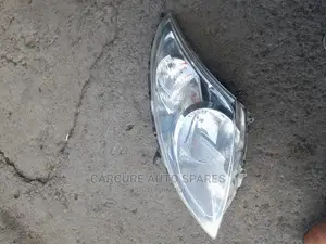 Suzuki Swift Headlights