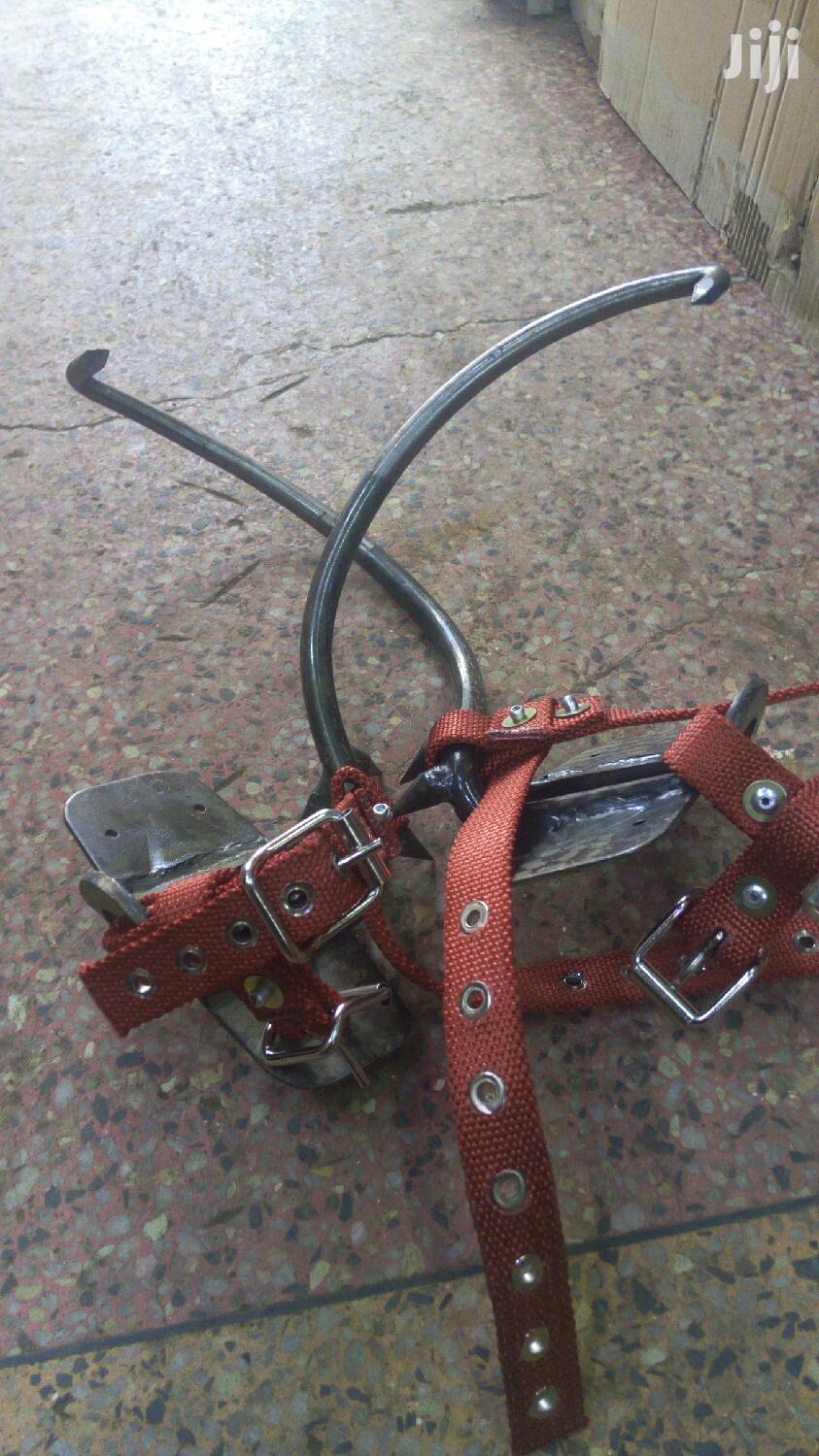Climbers, Electric Posts Climbers