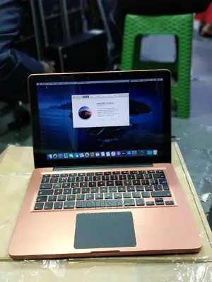 Laptop Apple MacBook Pro 4GB Intel Core I5 HDD 500GB