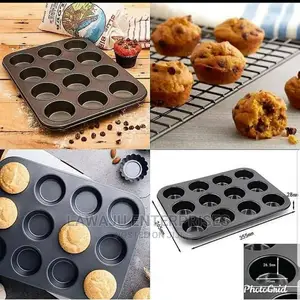 12 Hole Cupcake Muffin Baking Tray