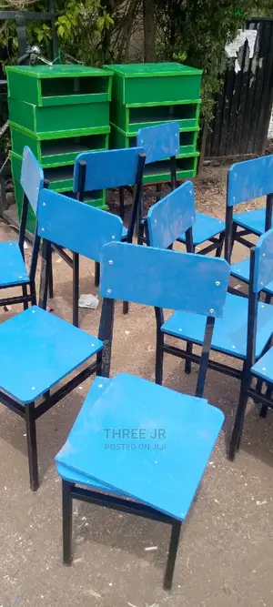 Quality School Chairs Available for School