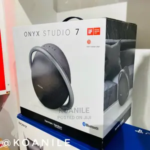 Onyx Studio 7 by Harman