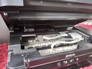 Almost Brand New L382/220 Printer Epson