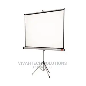 Tripod Projector Screen 240 X 240 - 96 X 96