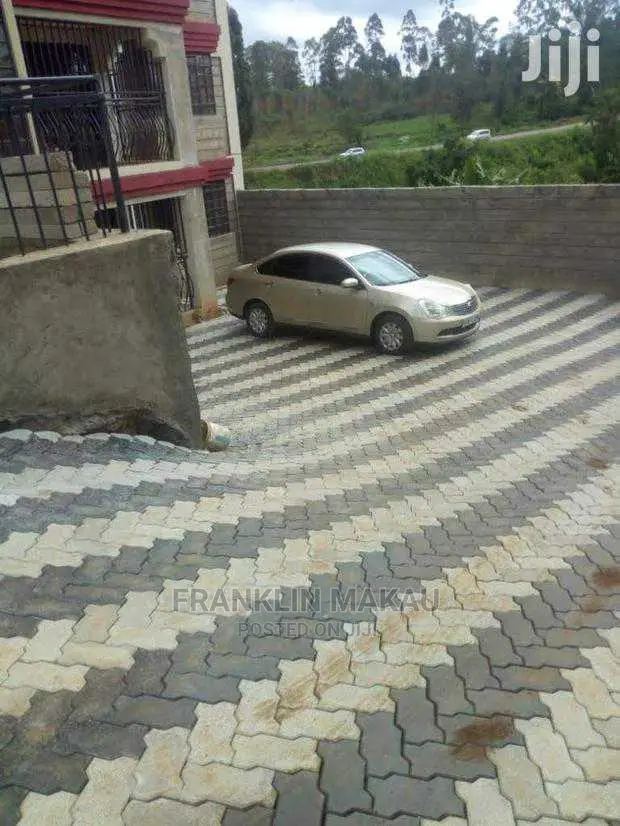 Cabro And Slabs Fixing Services
