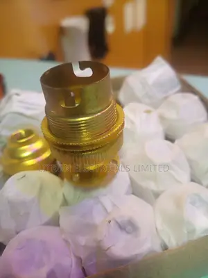 Brass Lamp Holder,Gold Lampholder.