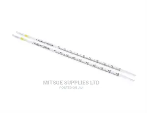 A Set of 10 Pipette Graduated 5ml Class B ( Borosil)
