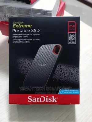 Sandisk Extreme 250GB High-Speed Storage Portable SSD