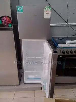 Double Door Hisense 154litres Refrigerator.